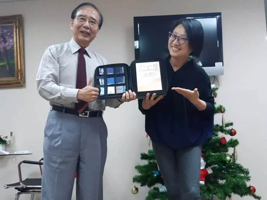 圖 全豆樂版權所有/中華健康管理協會理事長張欽豐(左)、全豆樂創辦人鄧琇文女士(右)