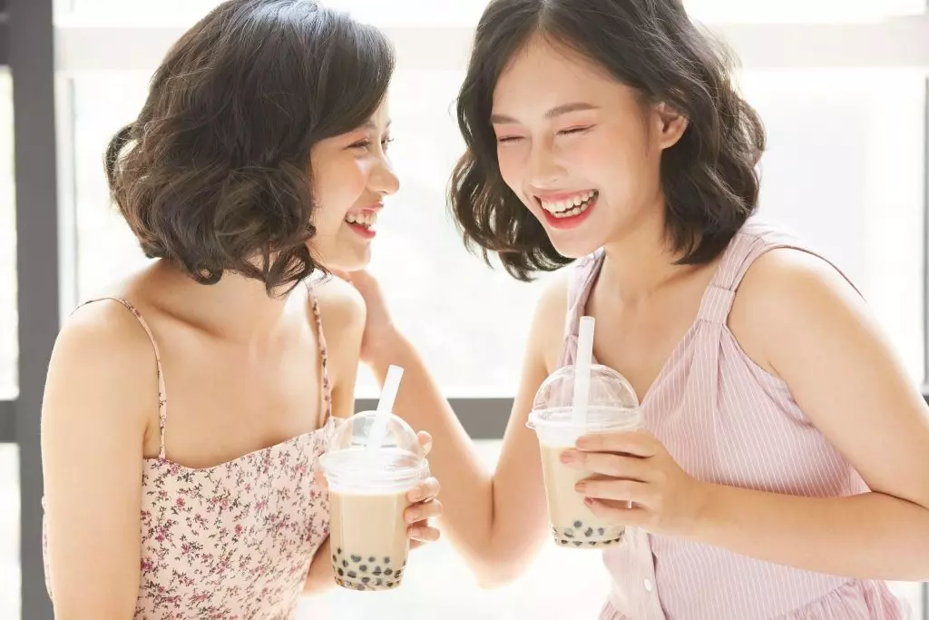 圖/營造輕鬆愉快的氛圍,用正面、具親和力的語調及態度開始對話。